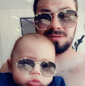 Meet your Posher, Christian